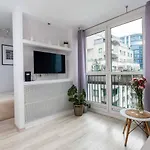 Lavender Centre Grzybowska شقة *