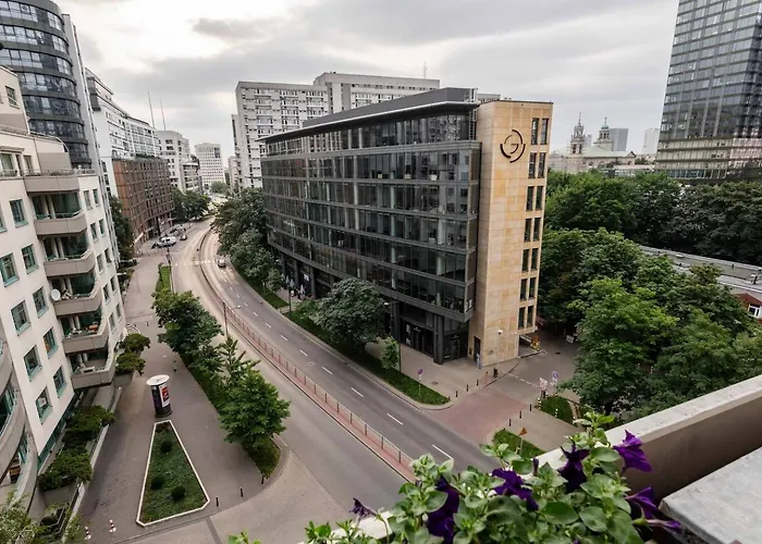 Lavender Centre Grzybowska * وارسو